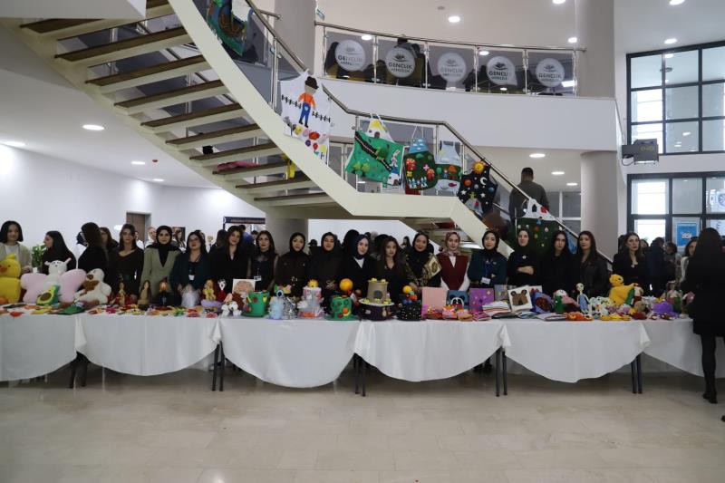 🎨📚 Eğitimde Yenilikçi Materyal Tasarımları Sergisi başarıyla gerçekleştirildi.